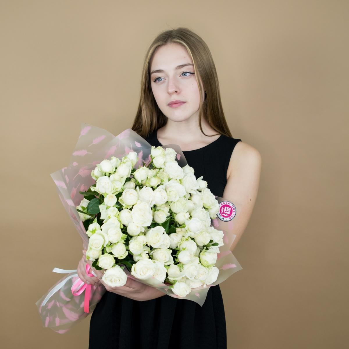 Розы кустовые белые код товара: 4128