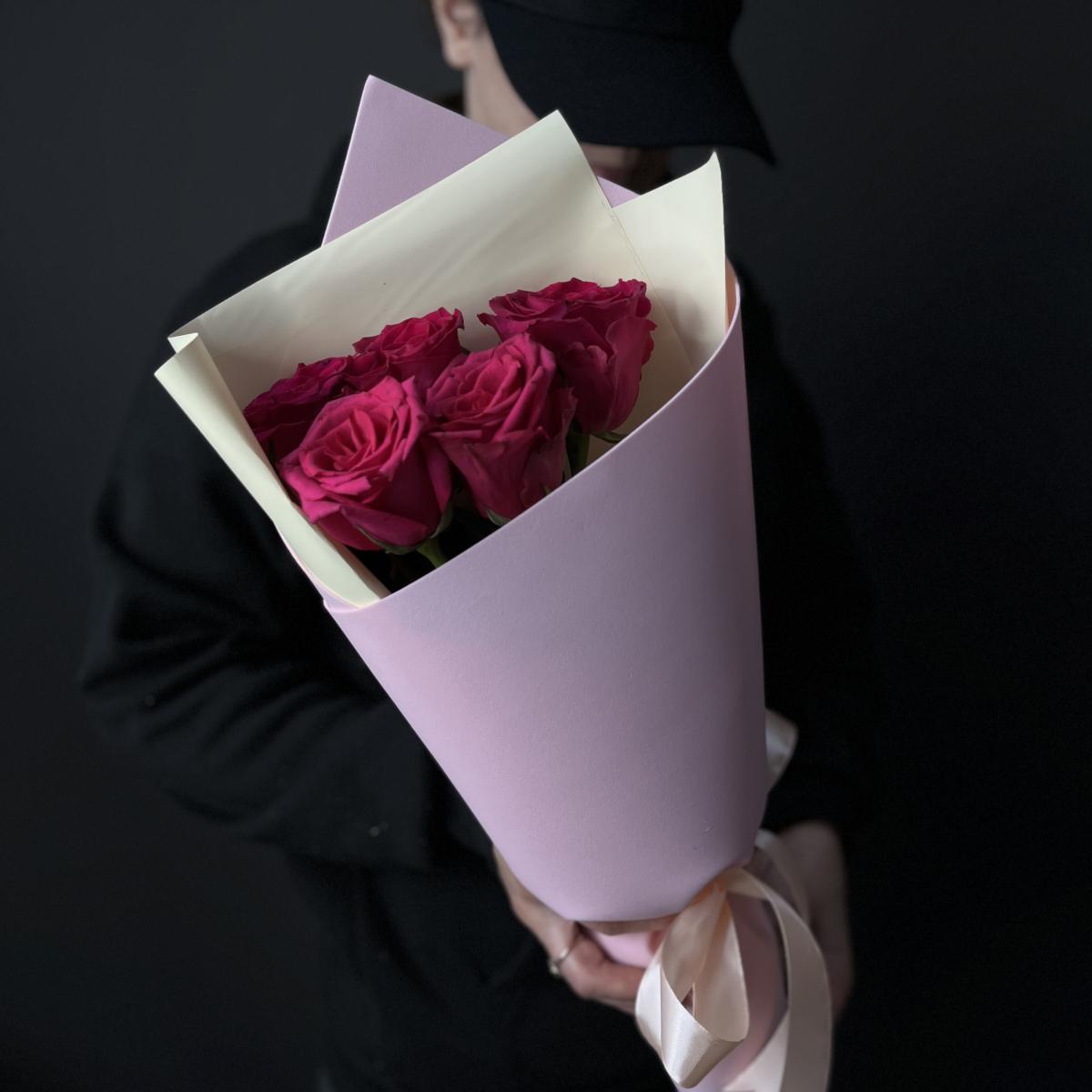 Букеты из розовых роз 40 см (Эквадор) [articul  93224]